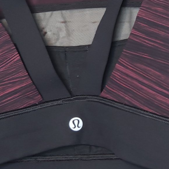 Lululemon Run the Day Long Line Sports Bra - Picture 4 of 9